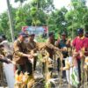 Perhutani KPH Jombang bersama Polri dan Dinas Pertanian Panen Jagung Perdana di Nganjuk