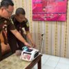 Tersangka Korupsi Dana Desa di Nganjuk Kembalikan Uang Kerugian Negara ke Kejaksaan Negeri