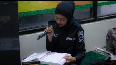 Isi Ramadan dengan Ibadah, Polwan dan ASN Polres Nganjuk Rutin Tadarus di Masjid Al-Ikhlas – JURNAL POLISI