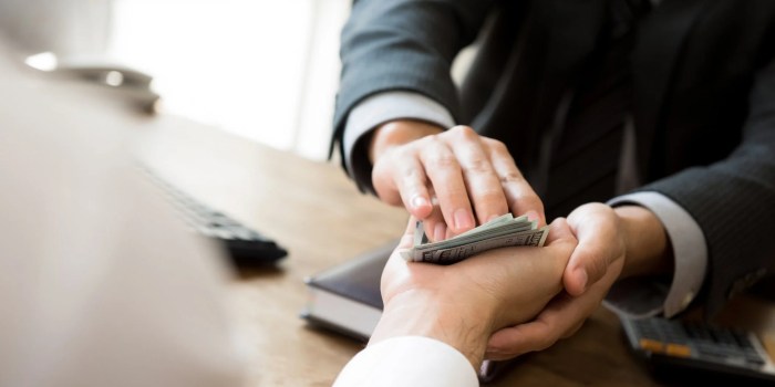 How to Get a Personal Loan From a Bank