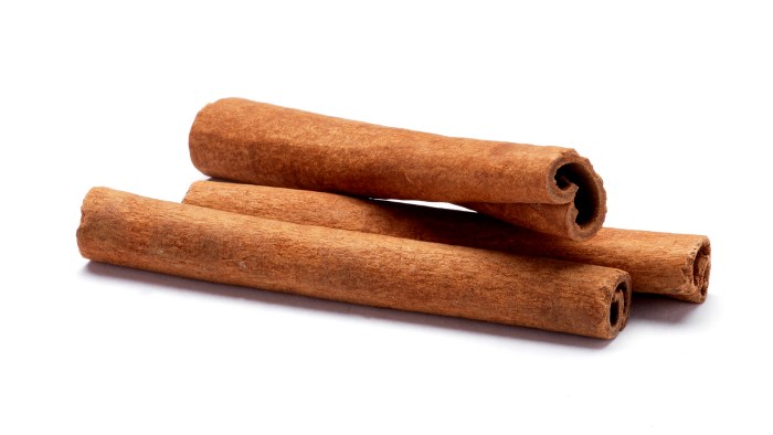 Where does ๎Cinnamon๎ Come from? - YouTube Kayu manis berasal dari