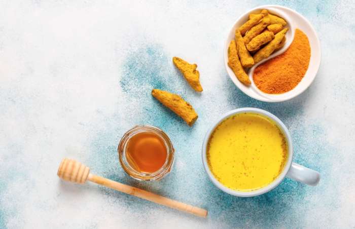 DIY ๎Turmeric๎ ๎and Honey๎ Face Mask ๎Benefits๎ DIY ๎Turmeric๎ ๎and Honey๎ Face Mask ๎Benefits๎