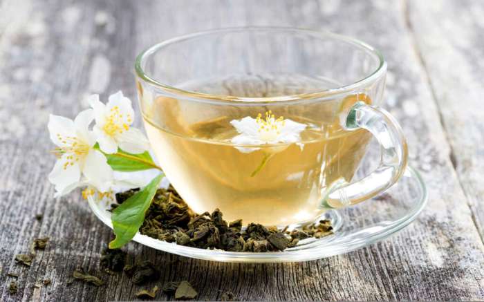 8 Health Benefits Of Jasmine Tea | Healthy Tea Room