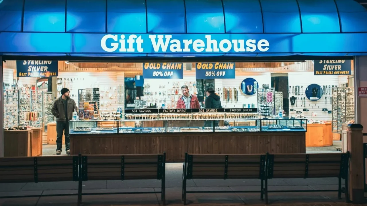 Shop Warehouse
