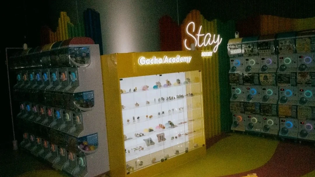 Product Display Factory Goods
