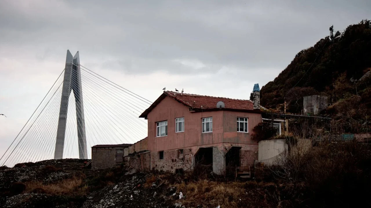 Bridge Construction House Building