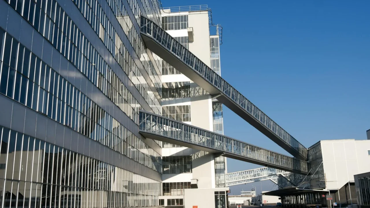 Competitive Advantage Factory Building