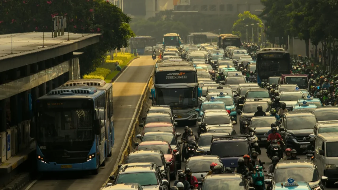 Traffic Jam Food Spilled Delivery Challenge