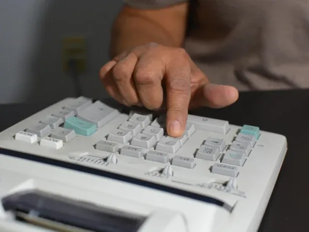 Calculator Money Math - Premi Asuransi Jiwa