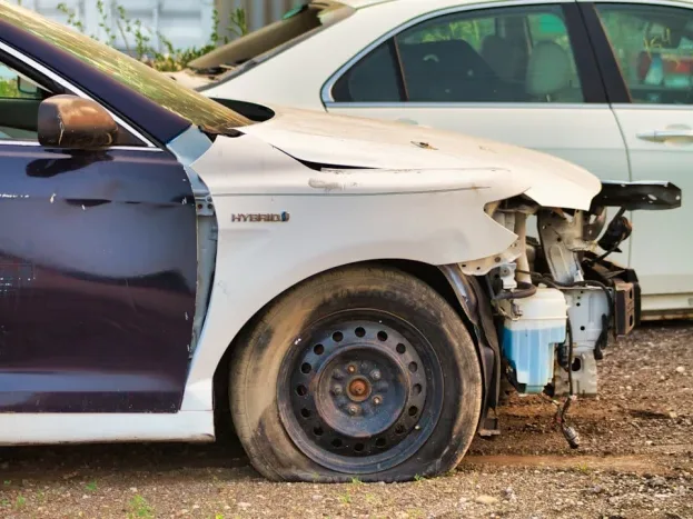 Car Accident Police Report Damaged Vehicle - Asuransi TLO