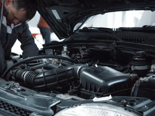 Car Maintenance Safe Driving - Asuransi Mobil