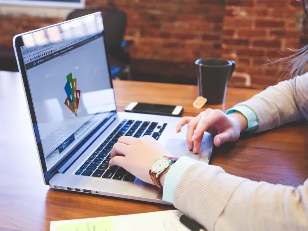 Choosing Plan Financial Advisor - Asuransi Pendidikan