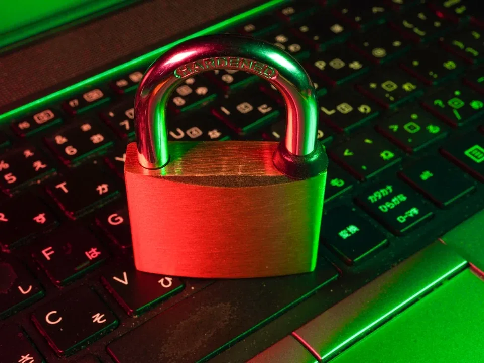 Data Security Digital Regulation - Asuransi Online