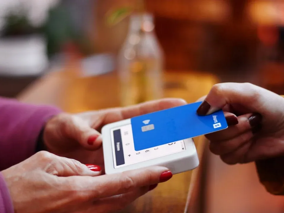 Digital Convenience Secure Payment - Asuransi Online