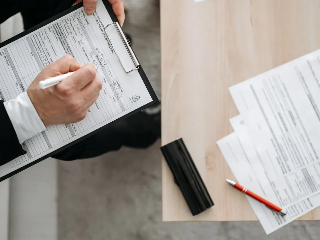 Documents Clipboard - Prosedur Klaim Asuransi