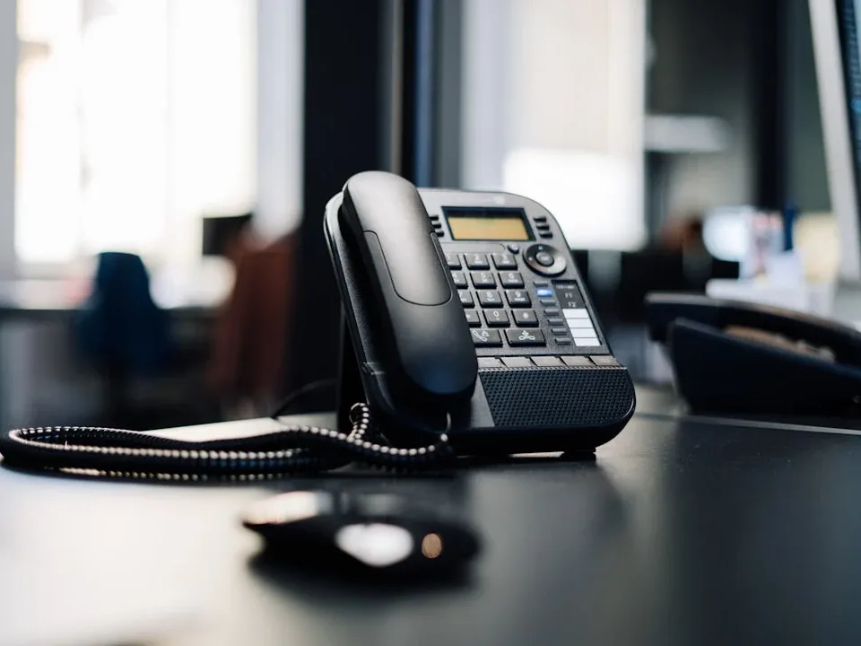 Emergency Call Help Desk - Manfaat Asuransi Perjalanan