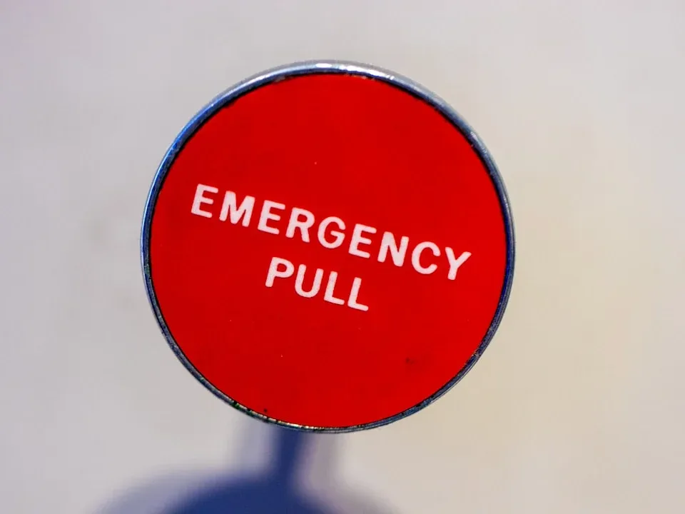 Emergency Fund Unexpected Expenses - Pinjaman Online Cepat Cair