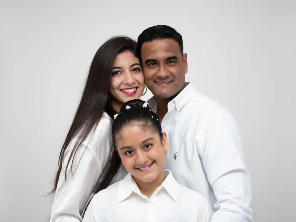 Family Single Person Group Of People - Asuransi Kesehatan Murah