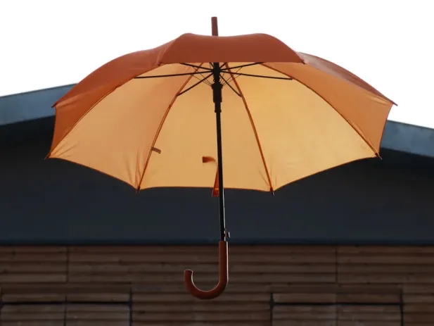Financial Protection Umbrella - Manfaat Asuransi