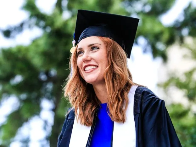 Happy Person Graduation - Pelatihan Kerja Online