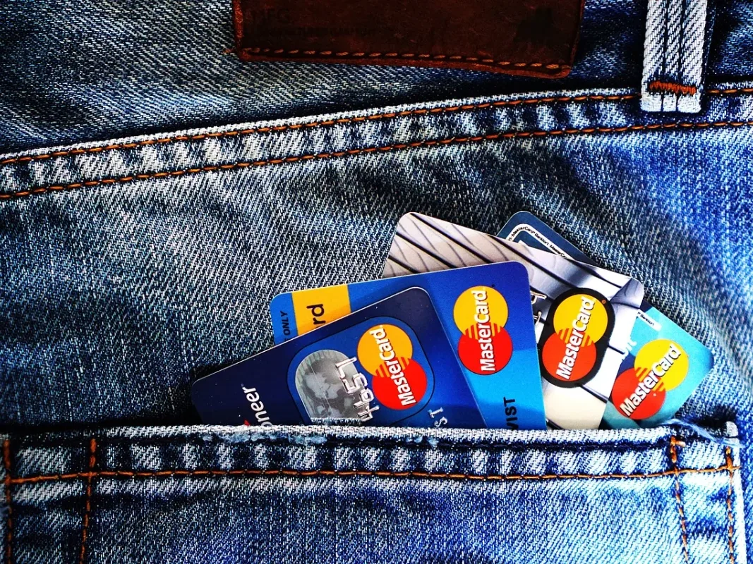 Loan Types Credit Card - Kredit Tanpa Agunan