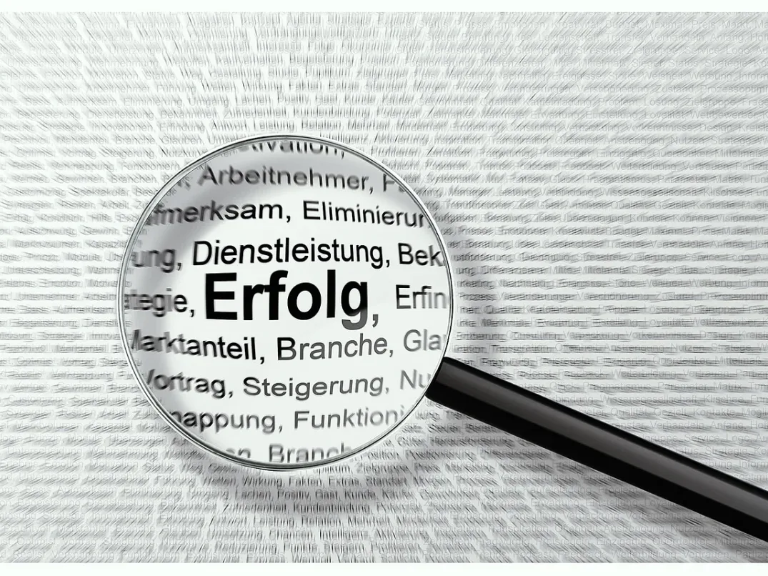 Magnifying Glass Document - Cek Polis Asuransi
