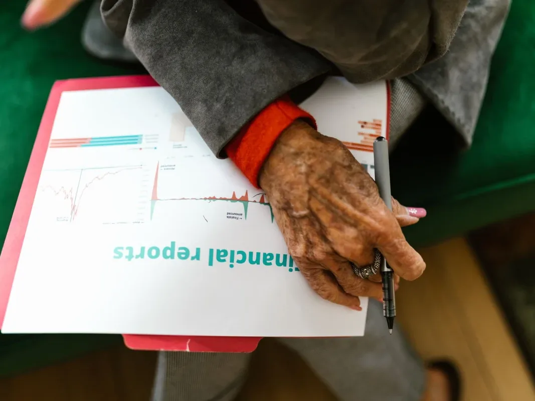 Policy Review Financial Planning Life Changes - Tips Memilih Asuransi