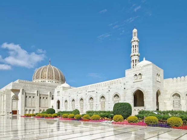 Sharia Finance Islamic Banking Mosque - Kredit Syariah