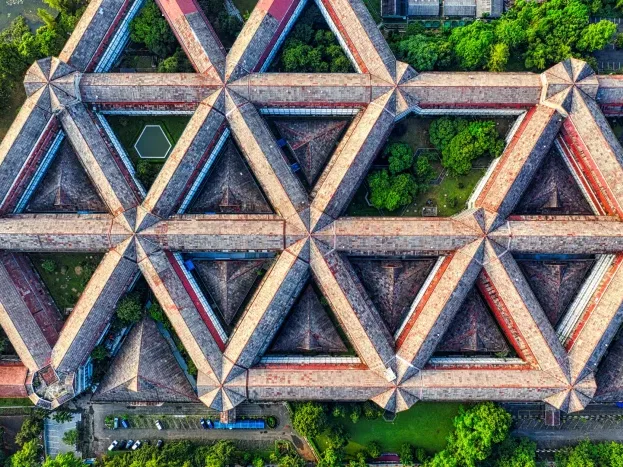 Surabaya City University Campus - Jurusan Kuliah Paling Dibutuhkan