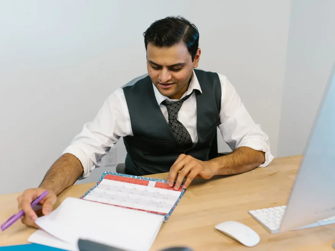 Thinking Person Financial Planning Calendar - Gagal Bayar Pinjaman